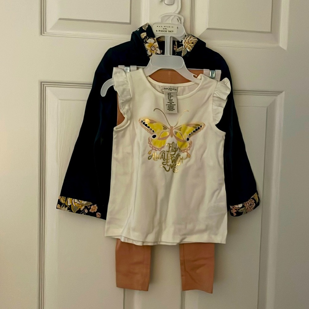 NWT Max Studio 3 Pc Outfit Size 3T